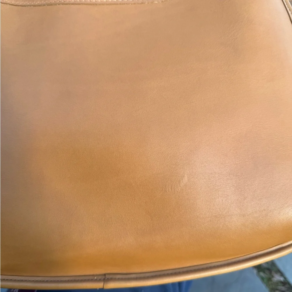 Rare Vintage Coach Ergo Shopper Shoulder Bag 9035 in “Toffee” Tan Leather - Picture 7 of 15